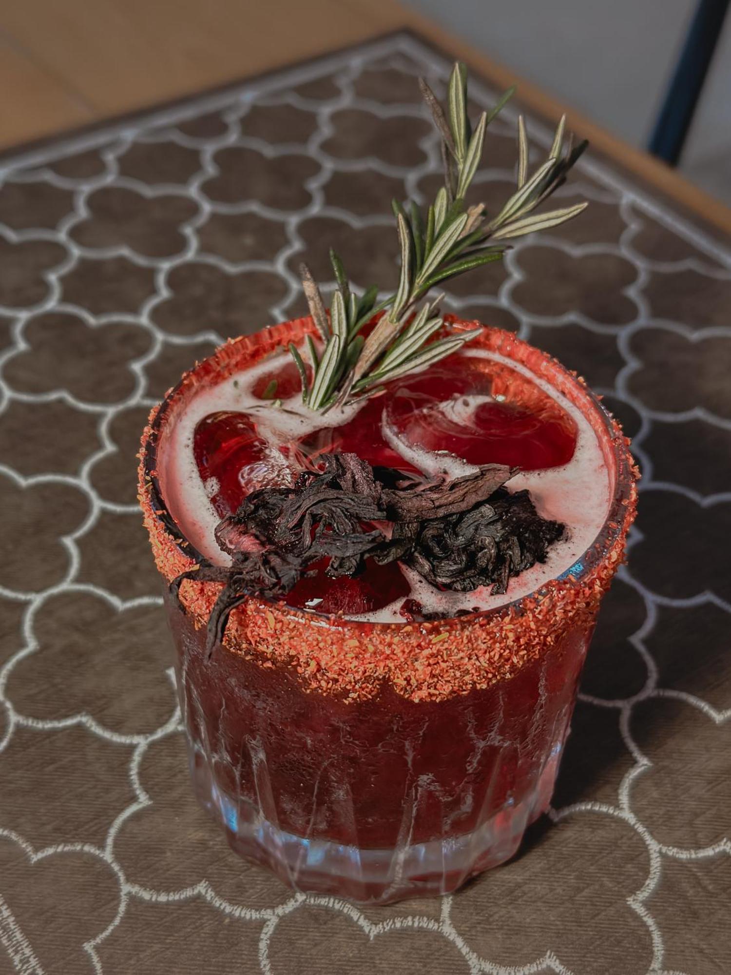 Hotel Catedral La Paz Luaran gambar A blood orange margarita