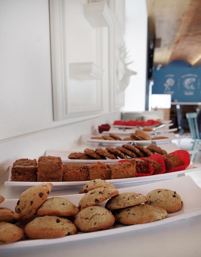 Hotel Catedral La Paz Luaran gambar A selection of Italian cookies